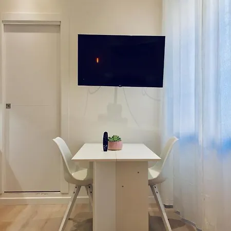 Ca' Rizzoli Monolocale 아파트 *